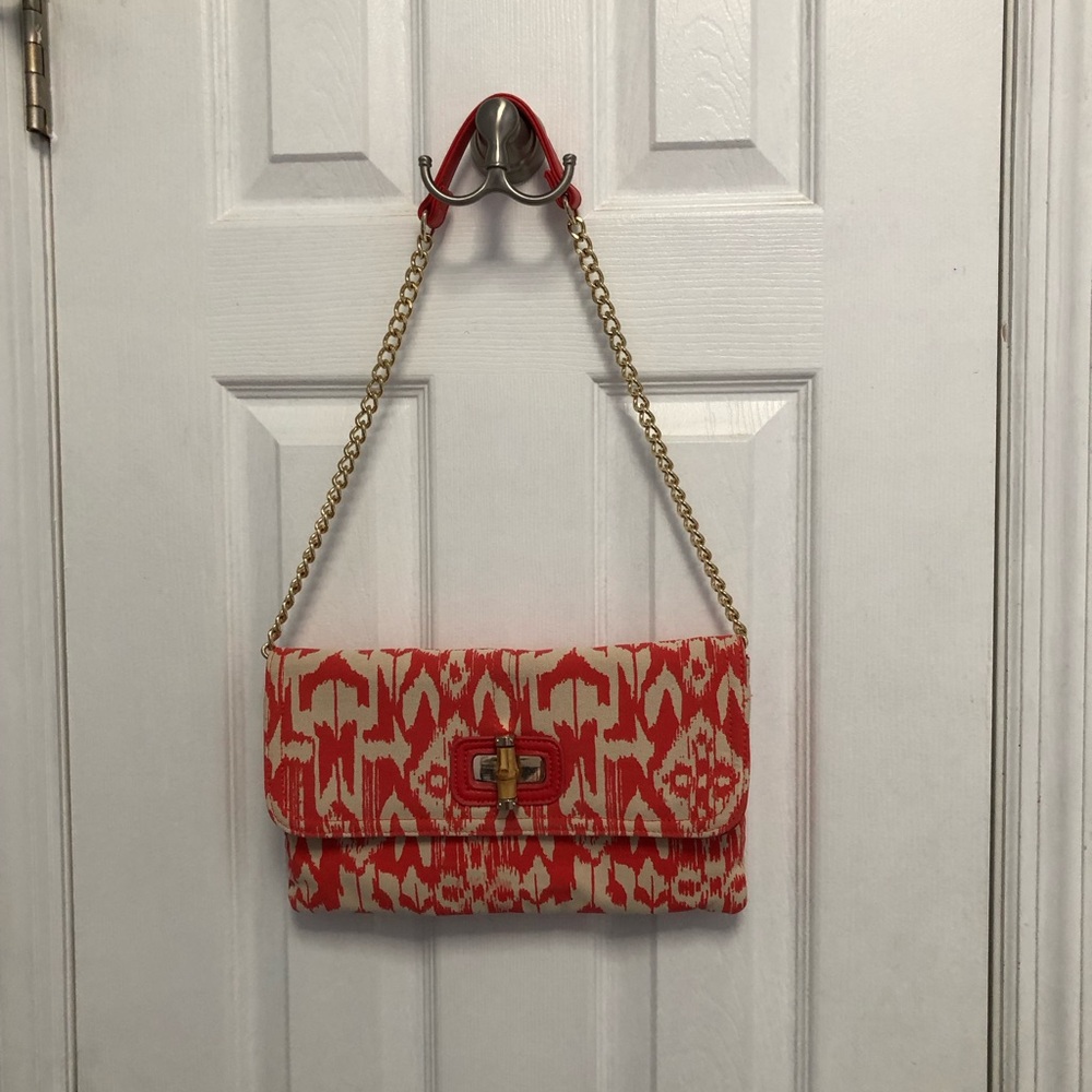 Chicos Shoulder Bag Clutch Aztec Pattern Gold chain Strap Summer Beachy Turnlock